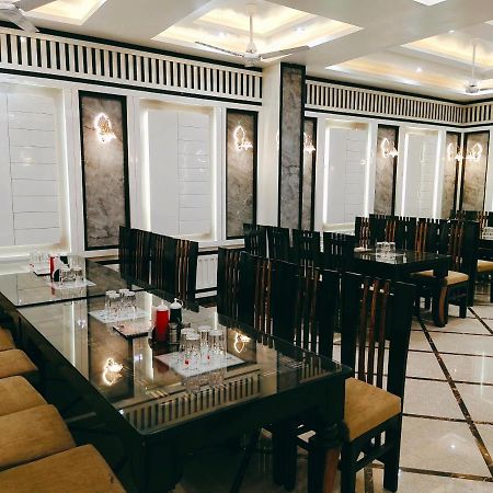 Hotel The Shree Jee Palace Mirzapur Ngoại thất bức ảnh