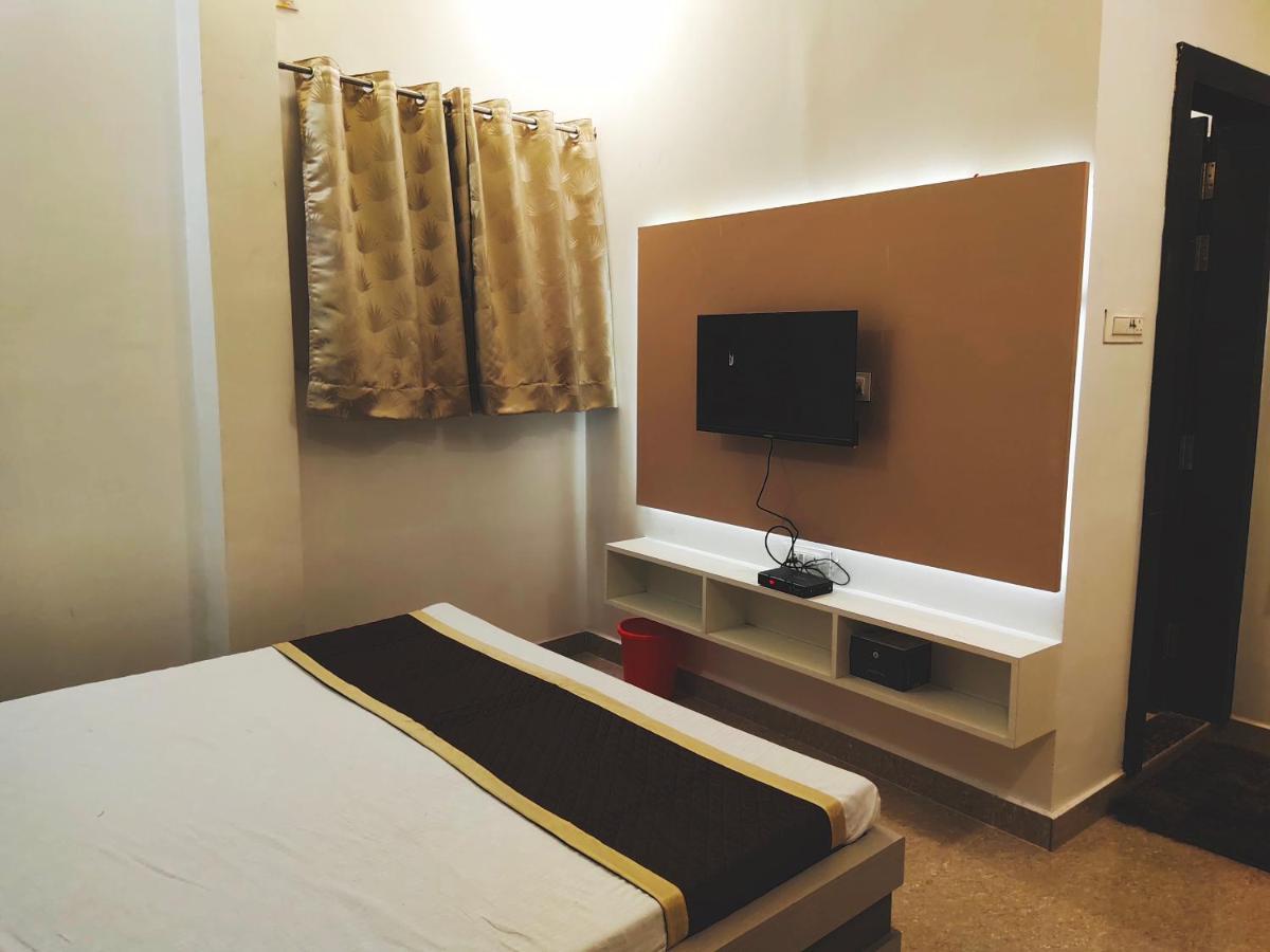 Hotel The Shree Jee Palace Mirzapur Ngoại thất bức ảnh