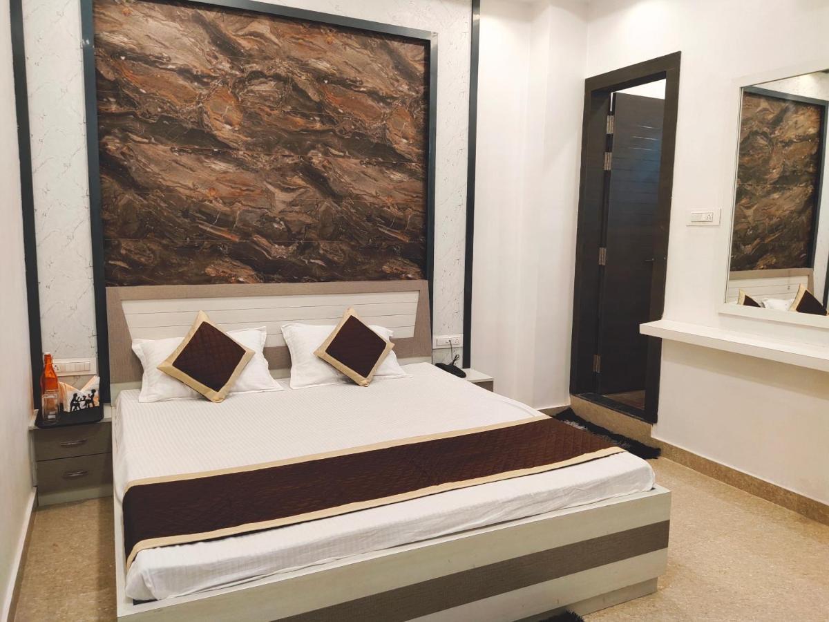 Hotel The Shree Jee Palace Mirzapur Ngoại thất bức ảnh