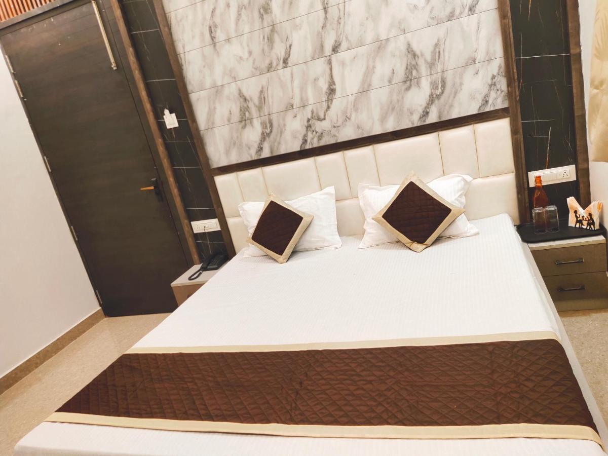 Hotel The Shree Jee Palace Mirzapur Ngoại thất bức ảnh