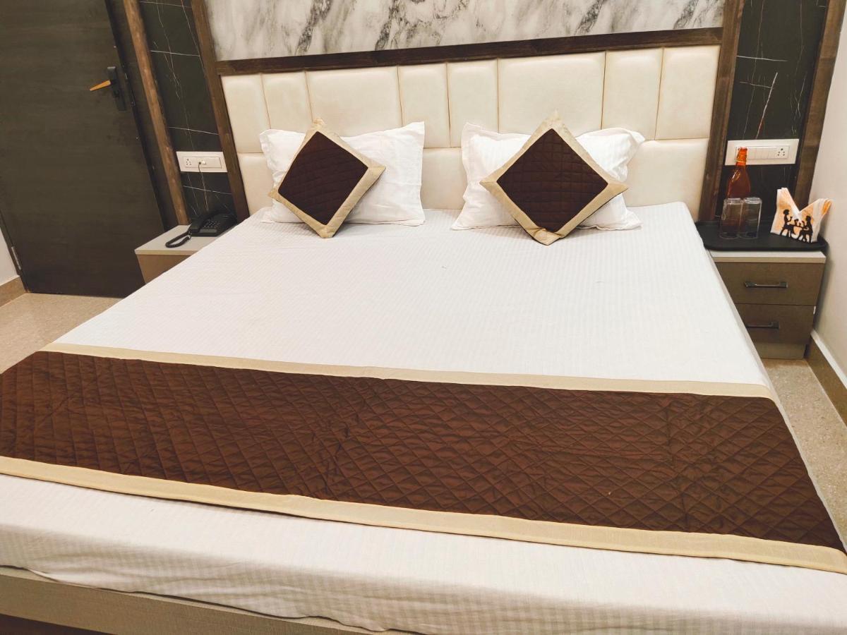 Hotel The Shree Jee Palace Mirzapur Ngoại thất bức ảnh
