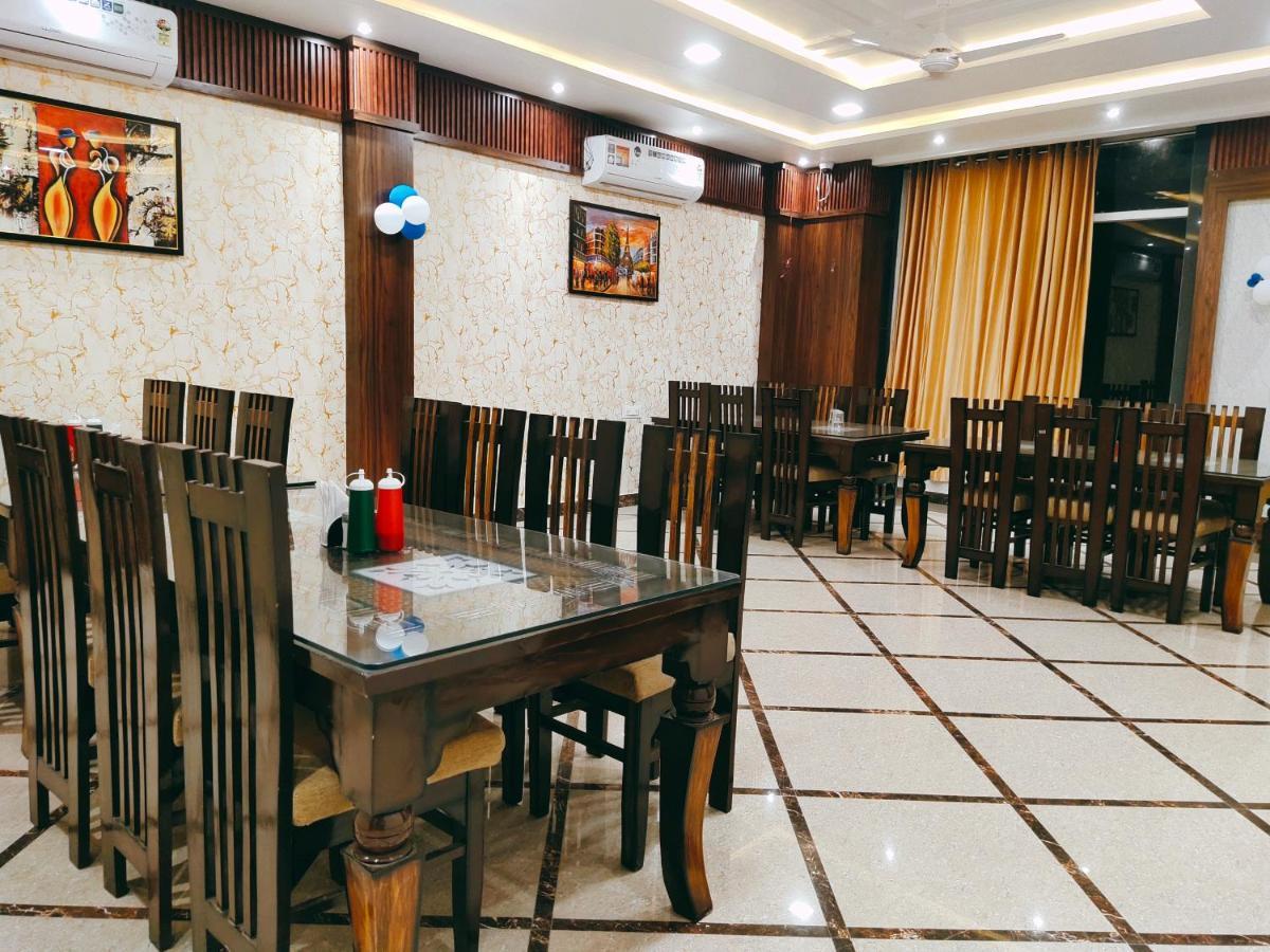 Hotel The Shree Jee Palace Mirzapur Ngoại thất bức ảnh