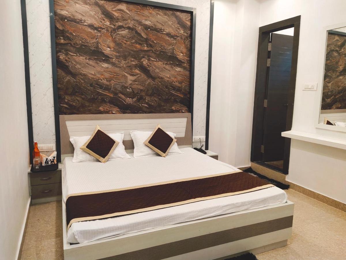 Hotel The Shree Jee Palace Mirzapur Ngoại thất bức ảnh
