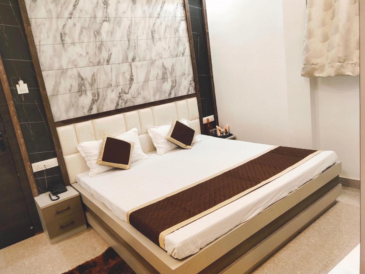 Hotel The Shree Jee Palace Mirzapur Ngoại thất bức ảnh